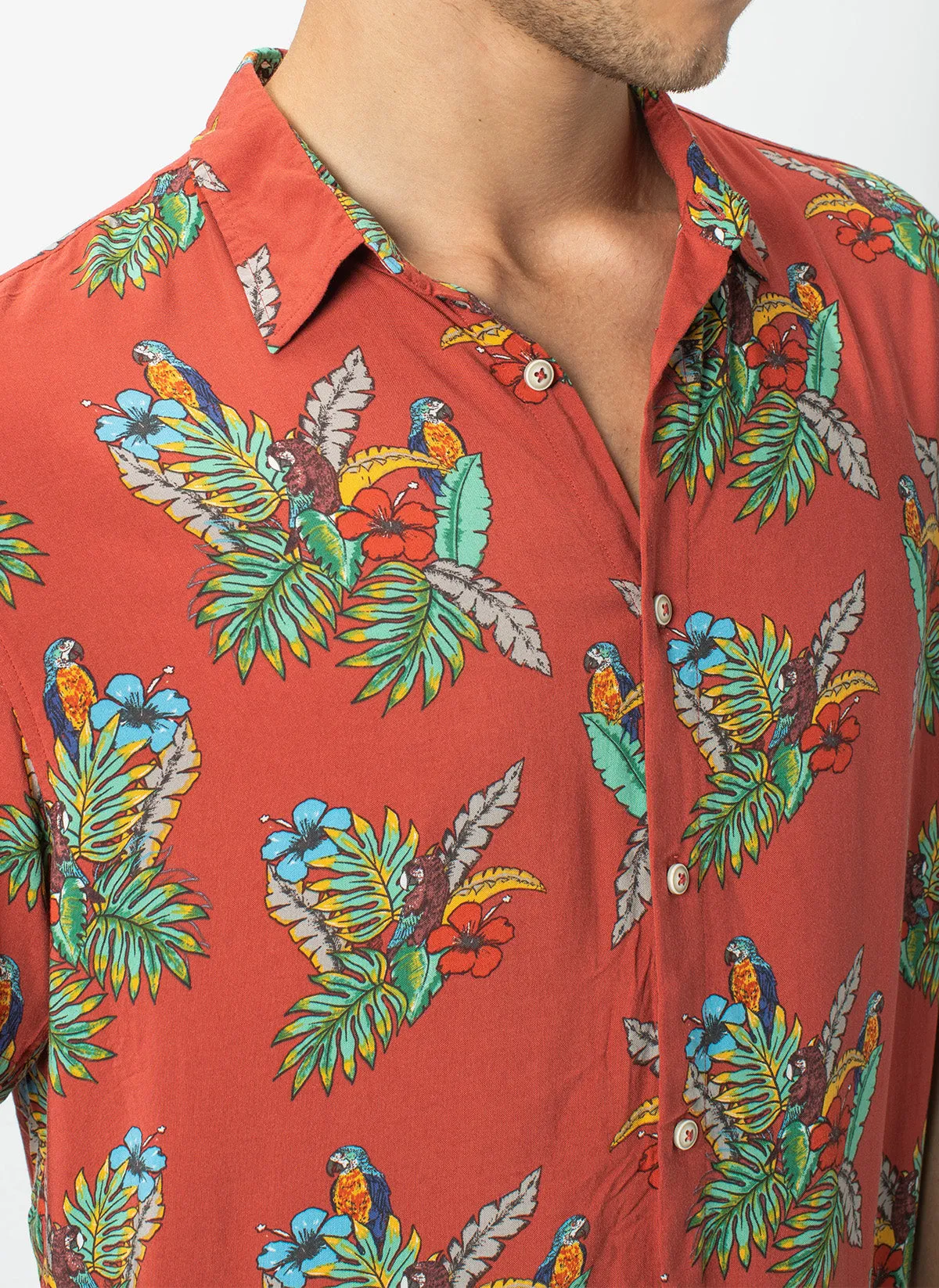 Holiday Short-Sleeve Shirt Red Parrot