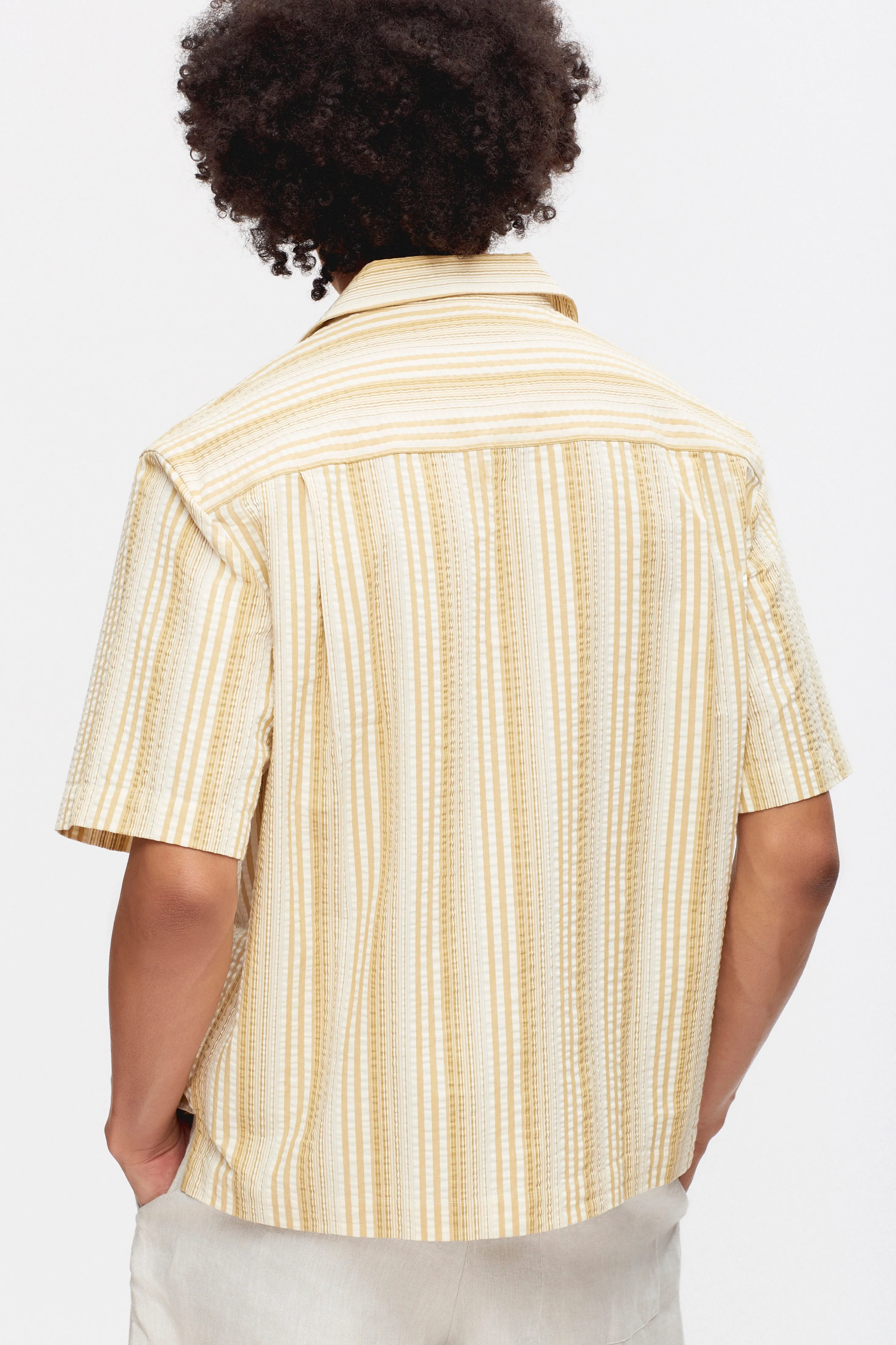 Men's Seersucker Camp Shirt in Mustard Gold/Natural