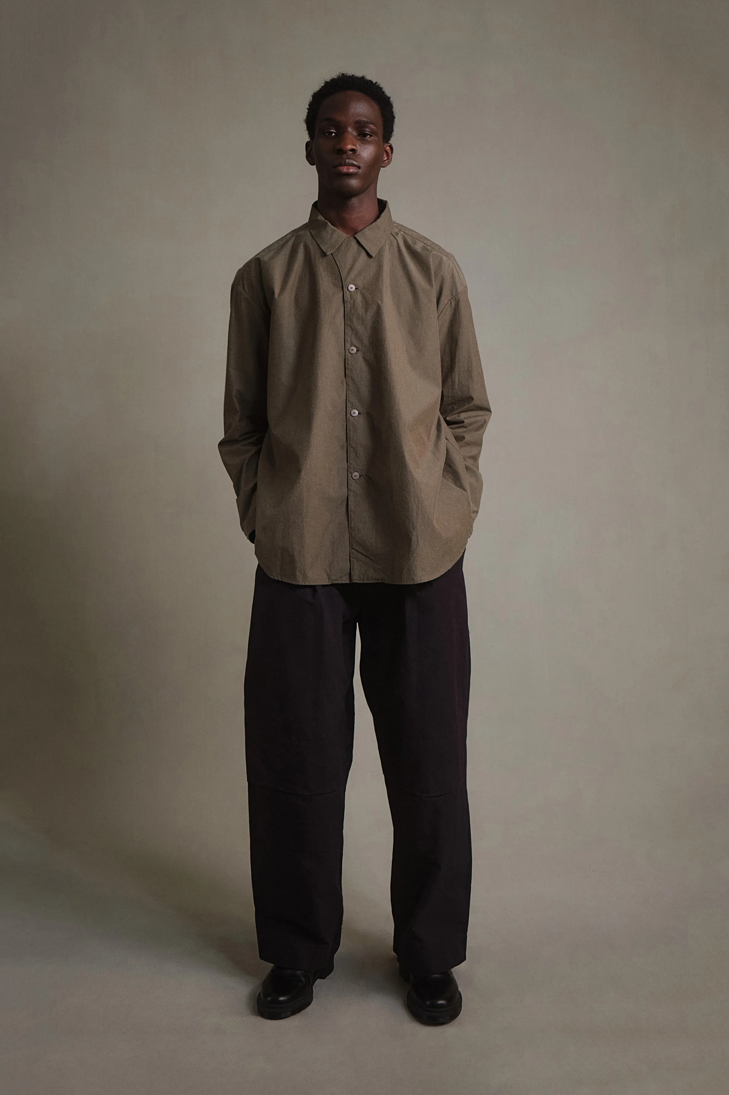 THE SCOUT SHIRT / COTTON SILK KHAKI